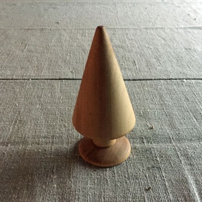 Hovedbilde Oak Christmas tree - Unik by Hand